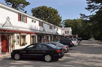 Turnpike Motel Кеннебанк Экстерьер фото
